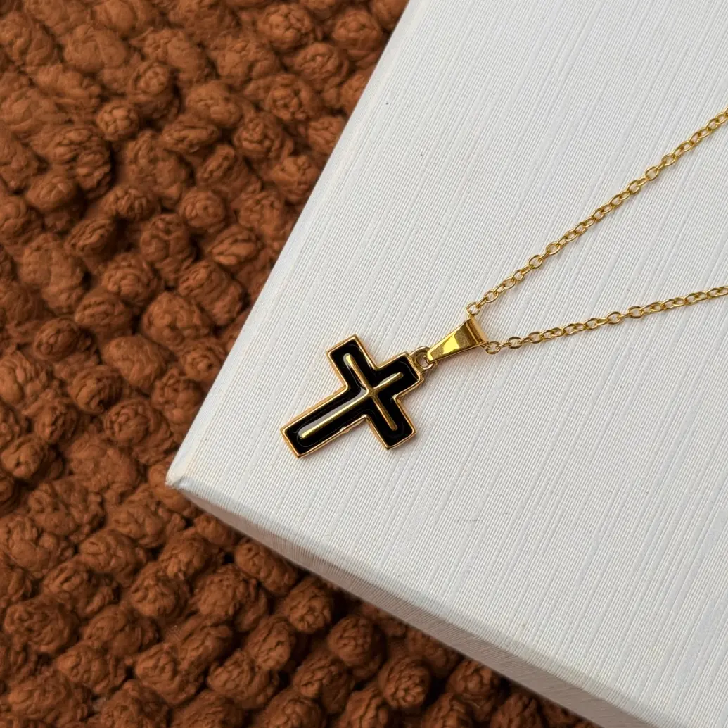 BLACK FAITH CROSS