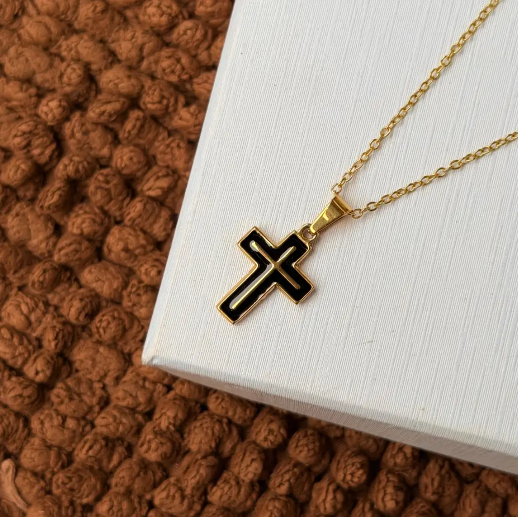 BLACK FAITH CROSS