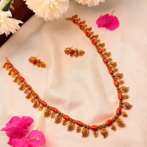 Pre order accepted via whatsapp Premium Antique finish mango Havala Long Haaram