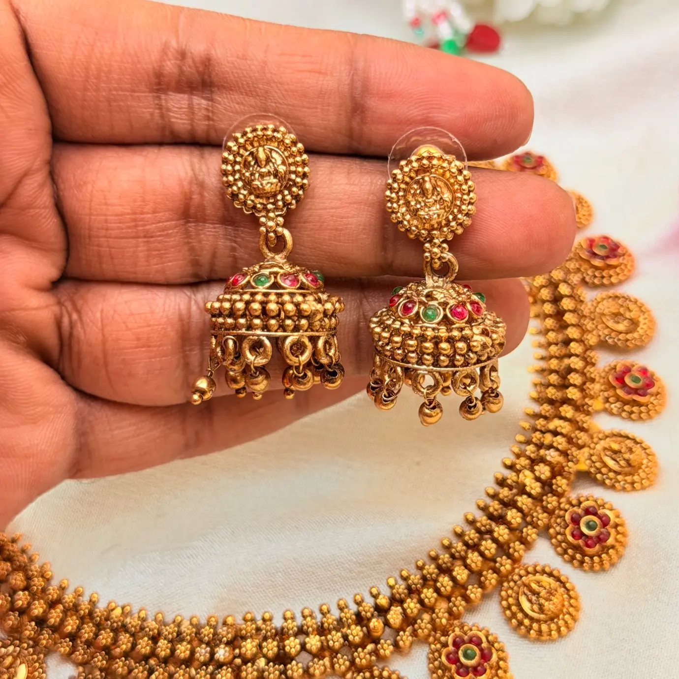 Antique Gold Kasu & Kemp Floral Short Necklace Set – Alternating Lakshmi Coins, Kemp Flowers & Matching Jhumkas SJSN063