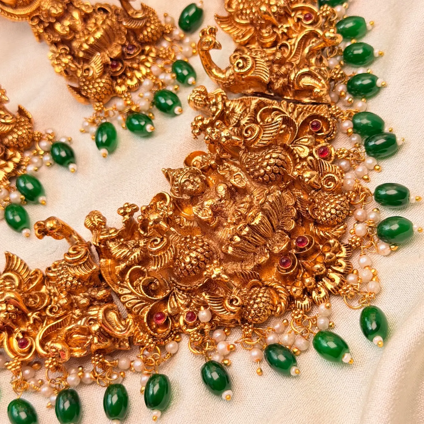Antique Gold Nakshi Goddess Lakshmi & Peacock Bridal Choker Set SJSN064