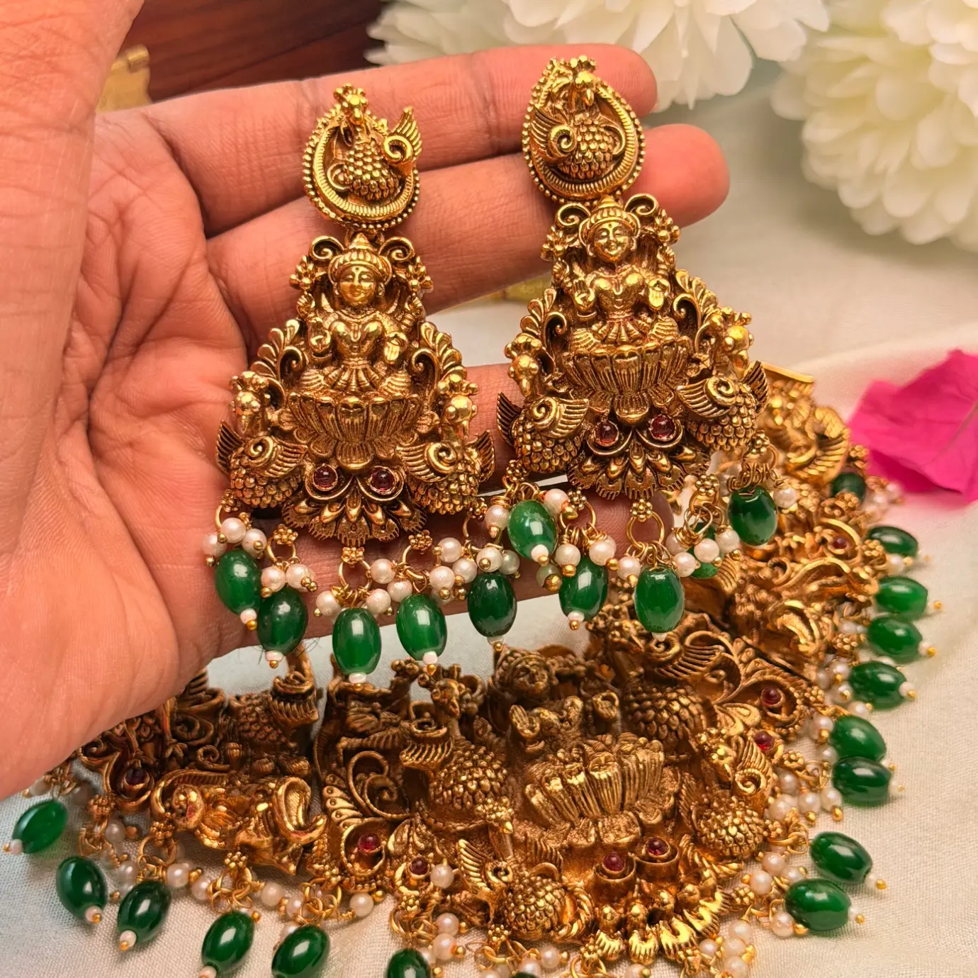 Antique Gold Nakshi Goddess Lakshmi & Peacock Bridal Choker Set SJSN064