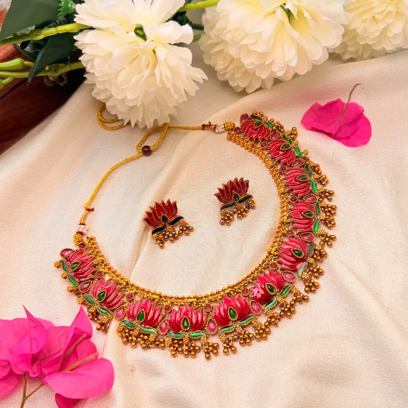 Antique Gold Lotus Meenakari Kemp Choker Set – Enamel Kamal Motifs, Ruby Kemp Stones & Matching Lotus Stud Earrings SJSN065