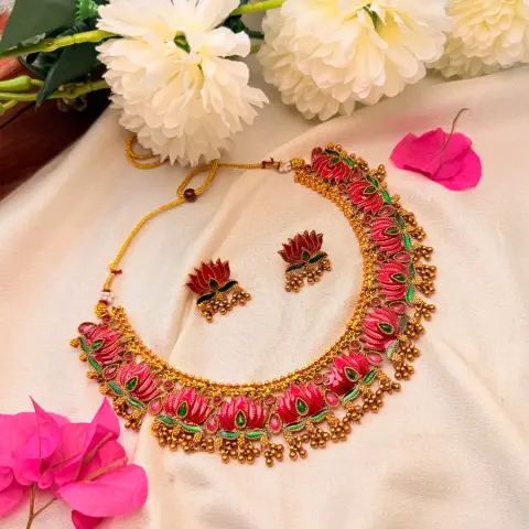 Antique Gold Lotus Meenakari Kemp Choker Set – Enamel Kamal Motifs, Ruby Kemp Stones & Matching Lotus Stud Earrings SJSN065