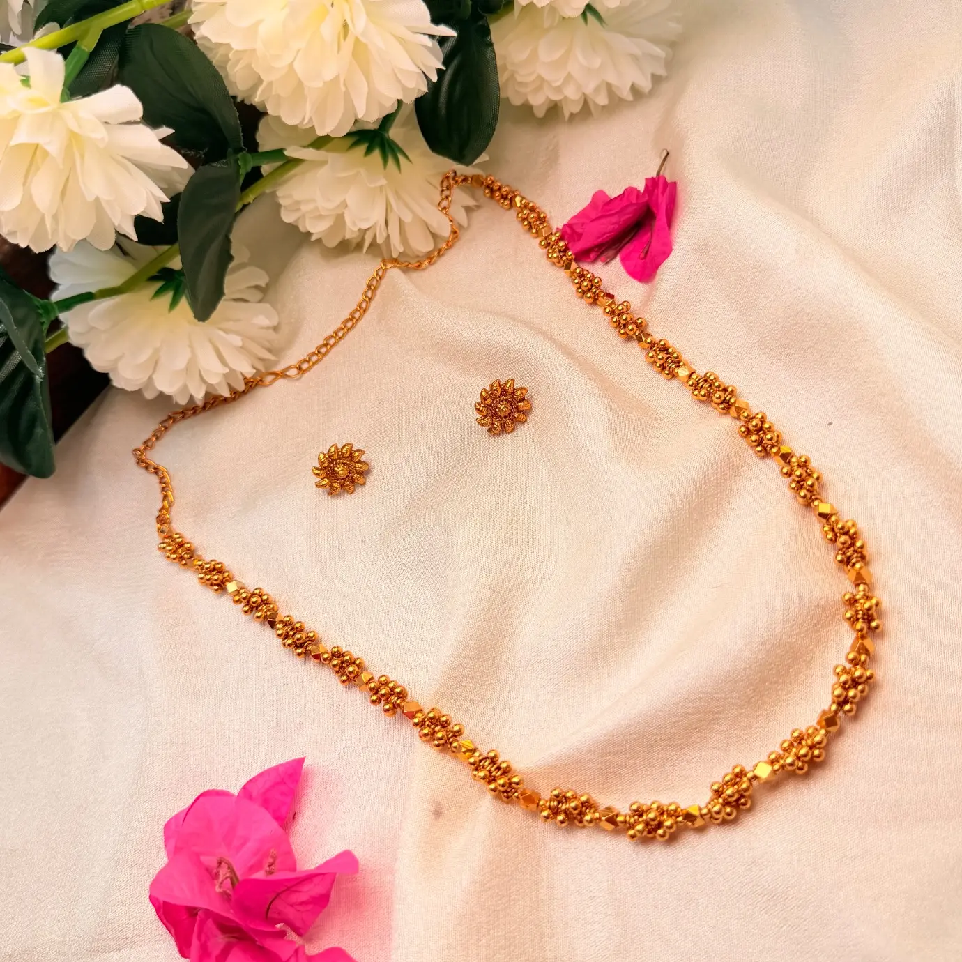 Antique Gold Delicate Bead Cluster Mala / Single-Strand Golden Ball Chain with Sunburst Floral Stud Earrings SJLH025