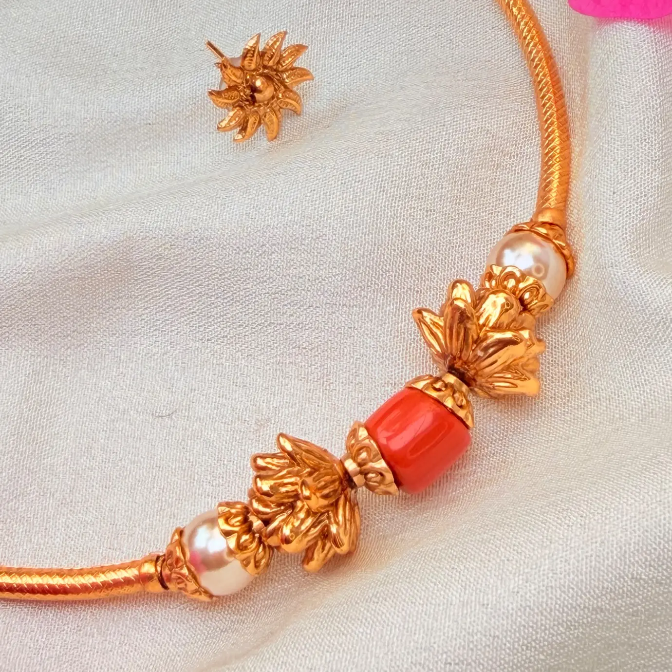 Antique Matte Gold Coral (Pagadam) & Pearl Hasli Choker Set with Floral Sunburst Stud Earrings SJSN071