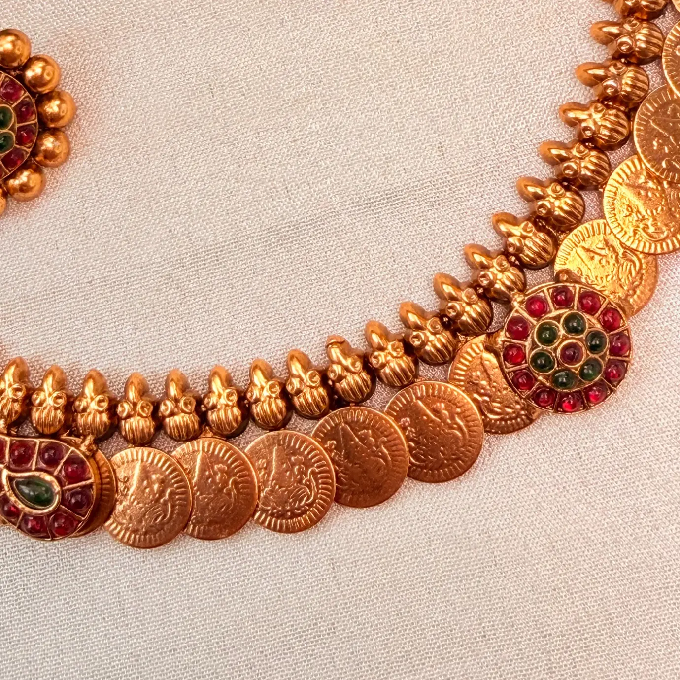 Antique Matte Gold Lakshmi Kasu Mala Short Neckpiece with Mango/Flower Kemp Medallions & Floral Cluster Stud Earrings SJSN076