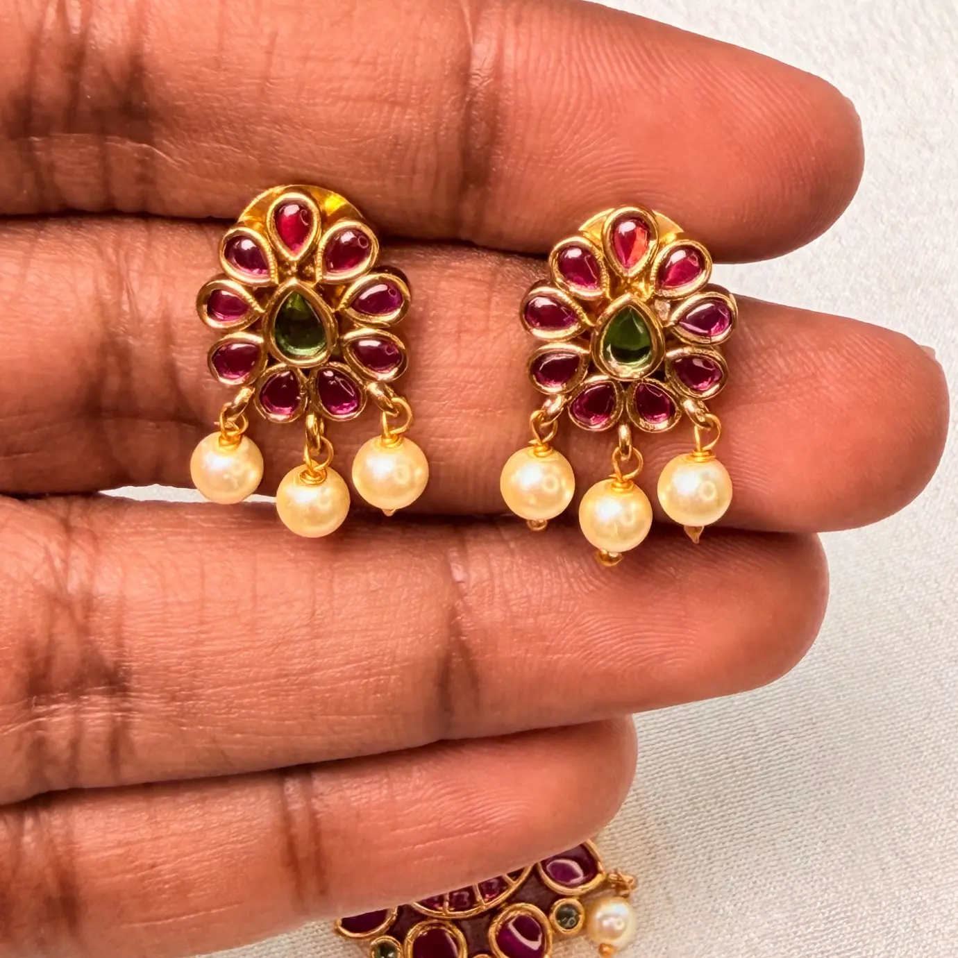 Teardrop Ruby Kemp Necklace with Floral Medallion Pendant & Pearl Cluster Earrings SJAD053
