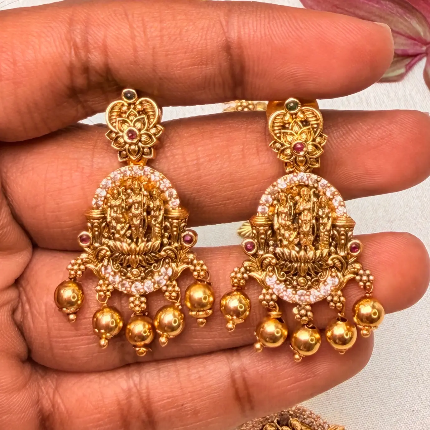Mango & Floral Motif Nakshi Temple Neckpiece with Seated Goddess Lakshmi Crescent Pendant & Matching Drop Earrings SJSN082