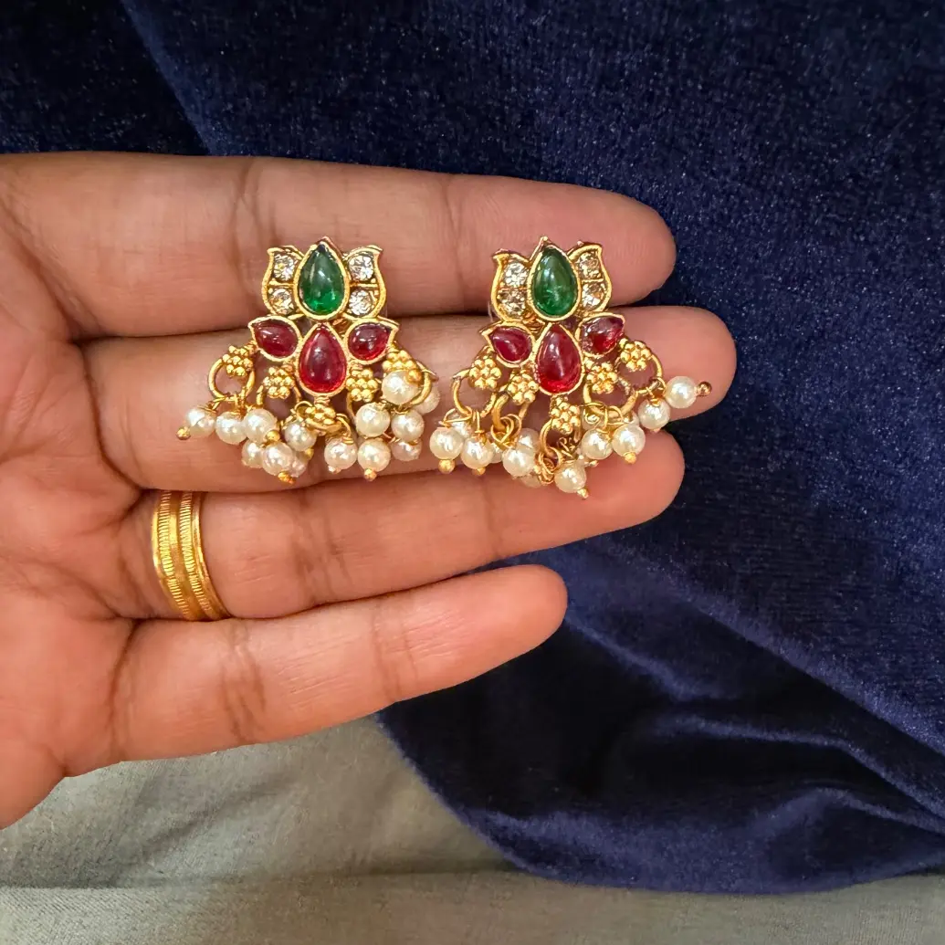Navratri Day 1 Orange Combo 4-in-1 with 3 pairs of Earrings
