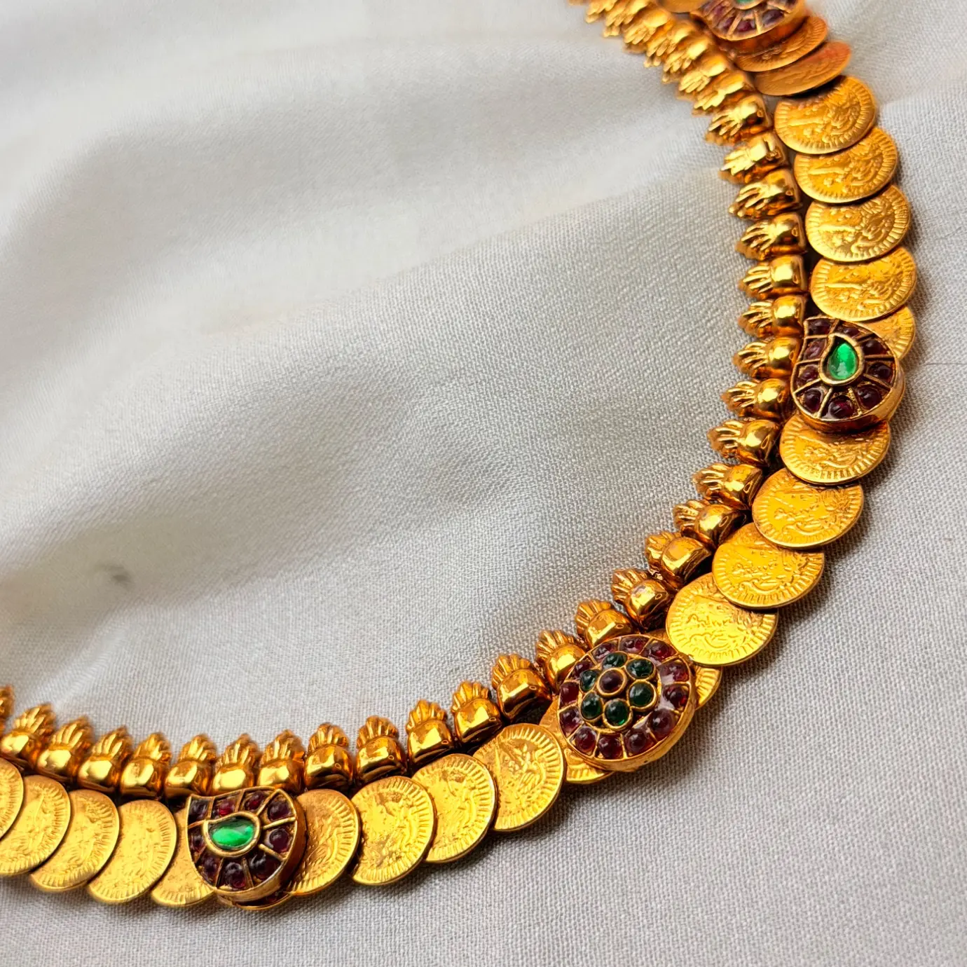 Golden Mango Coin long Haaram