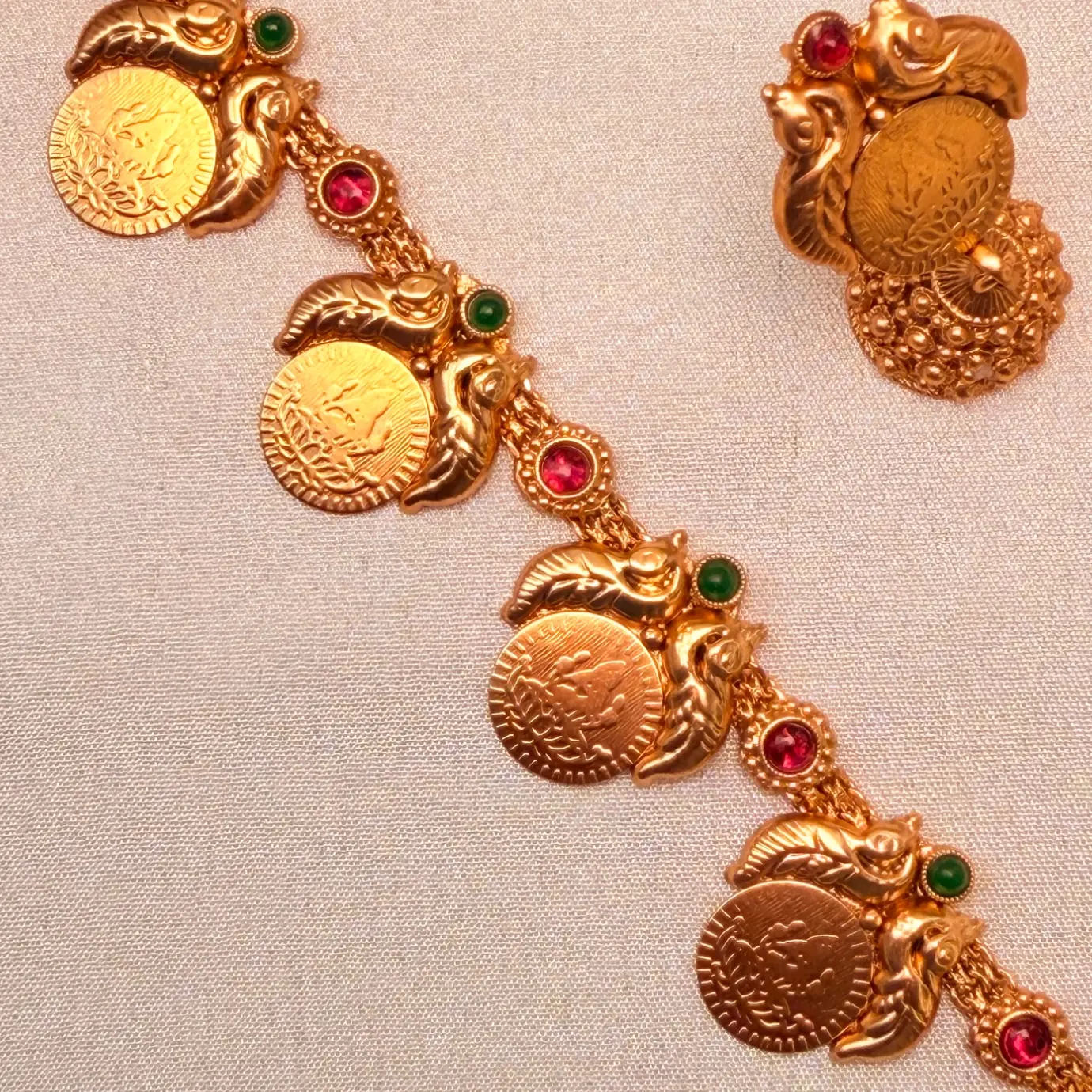 Royal Peacock Gold replica Haaram