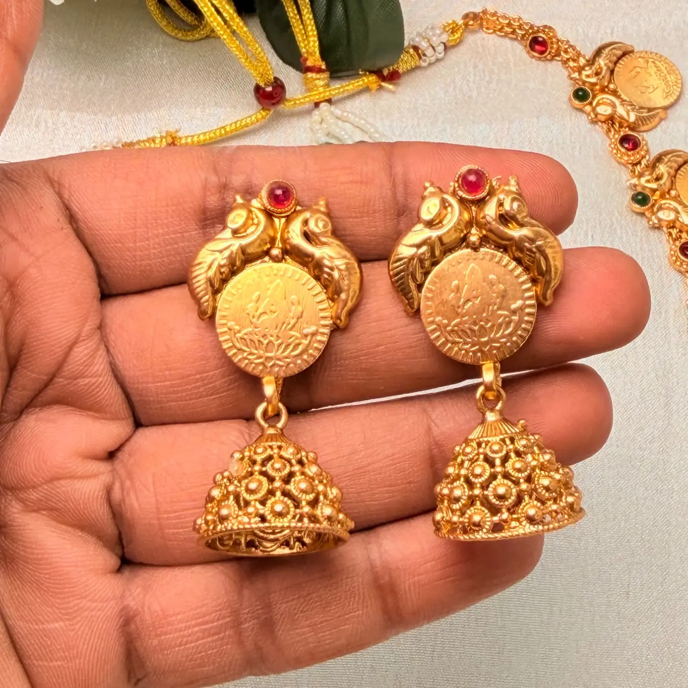 Royal Peacock Gold replica Haaram