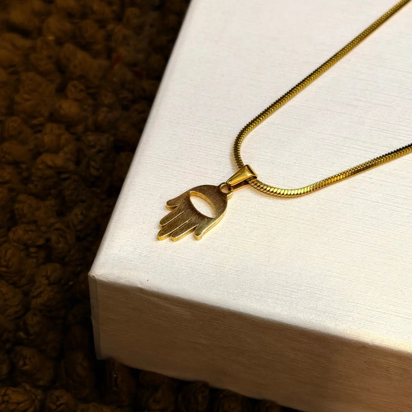 MINI GOLD HAMSA