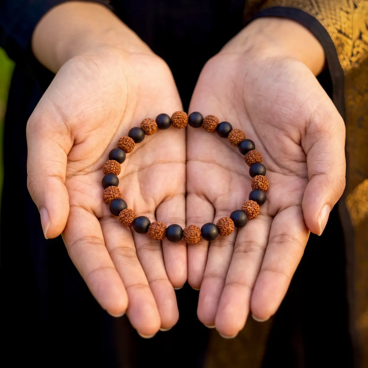 Premium 8mm Karungali Rudraksha Mixed Bracelet