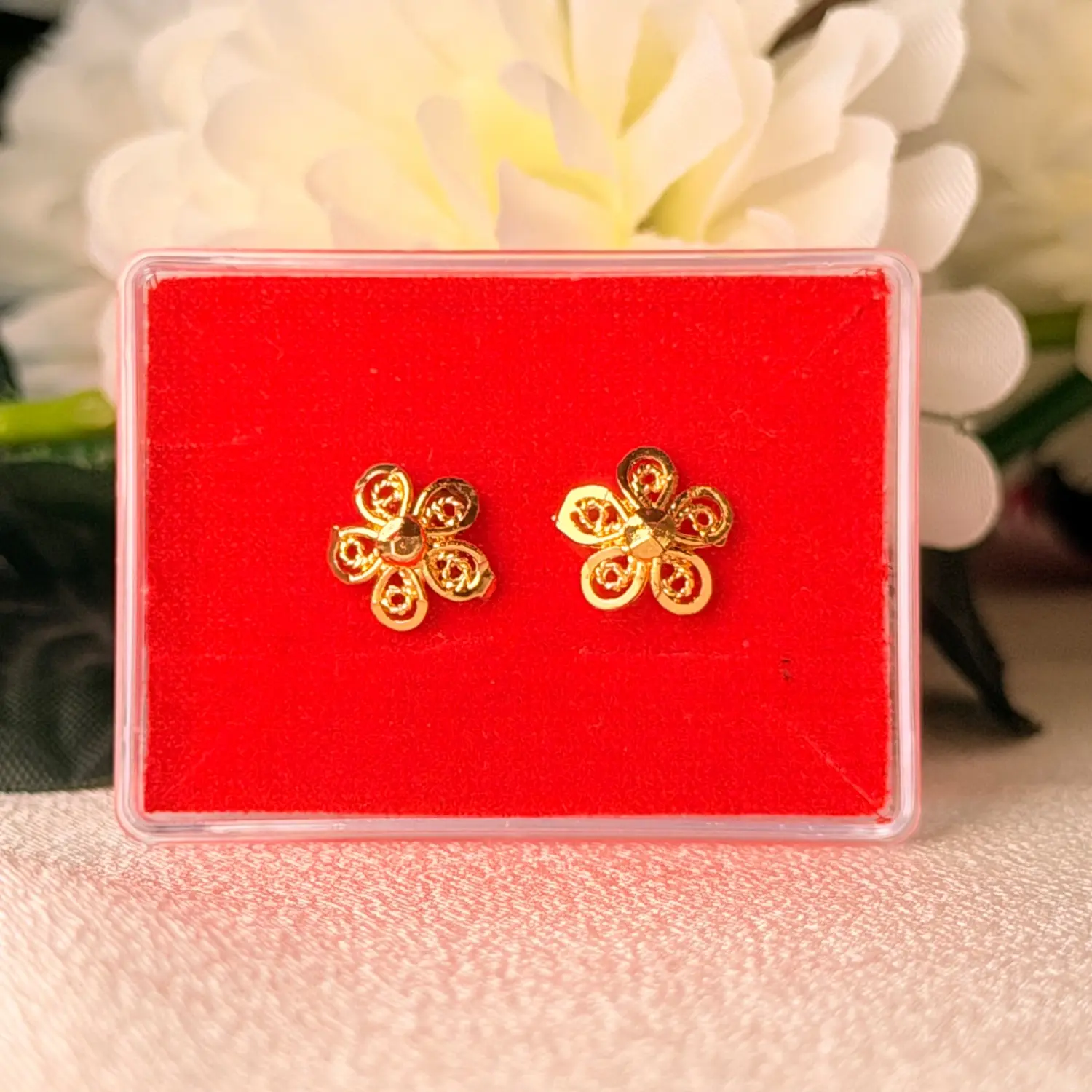 Filigree Floral Petal Gold-Plated Stud Earrings