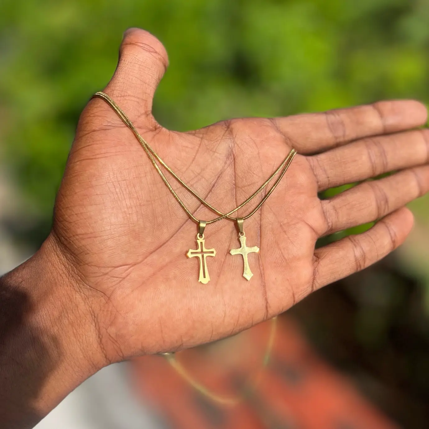 COUPLE CROSS