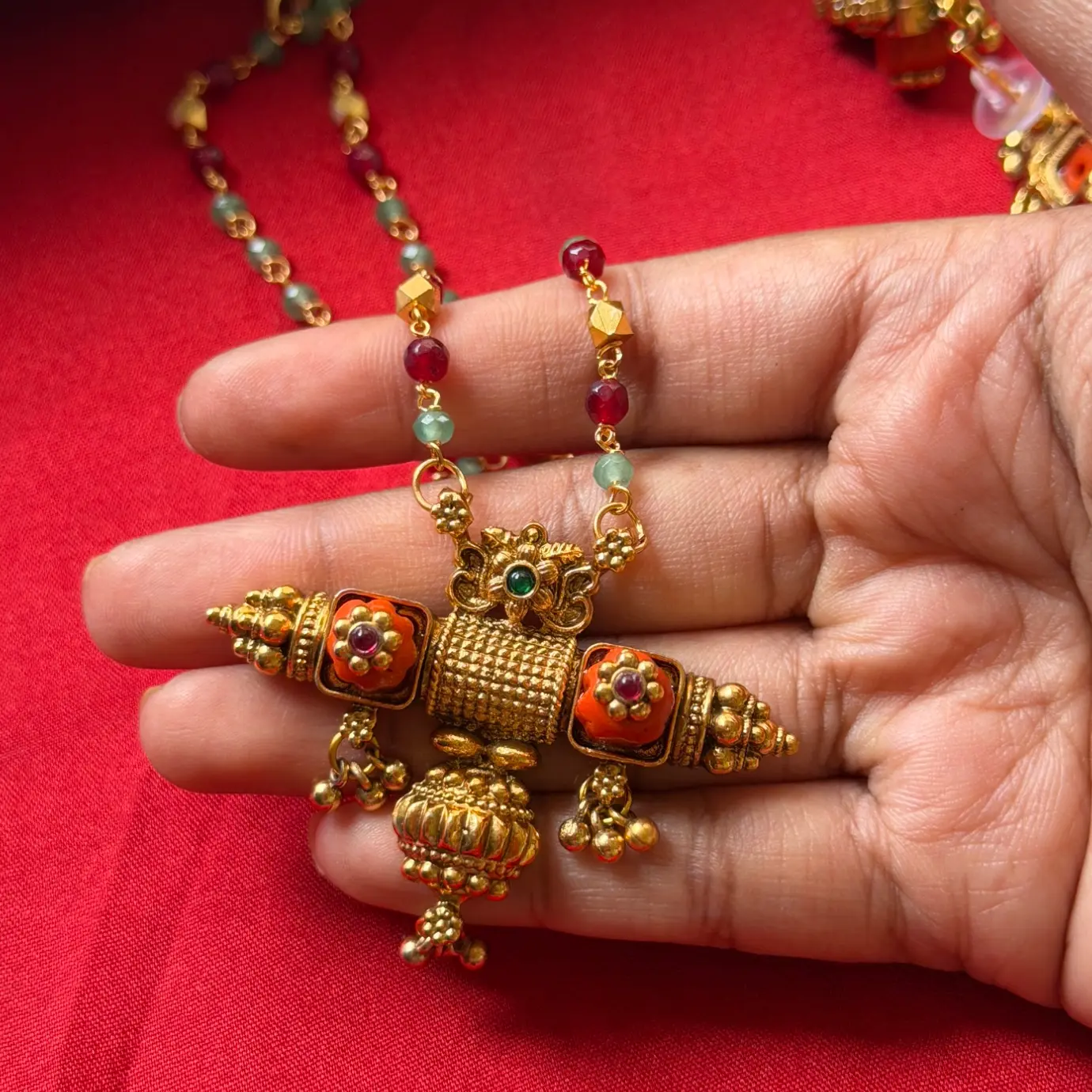 Statement Havala crystal beads medium haaram