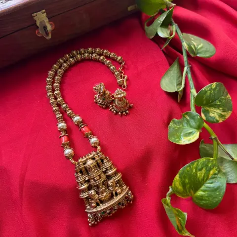 Havala Swarovski Pearl Gopura Lakshmi Medium Haara