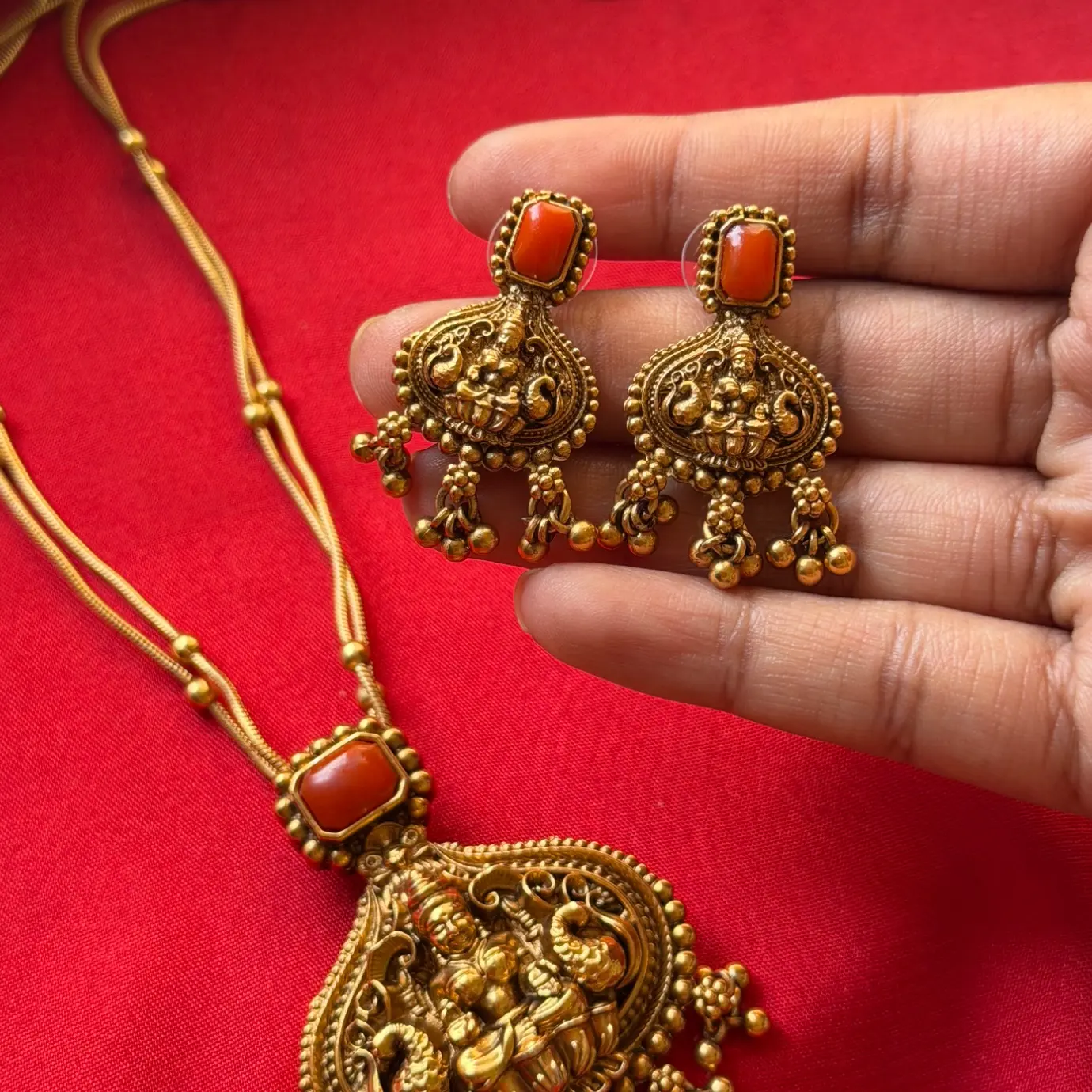 Coral Lakshmi Medium Haaram