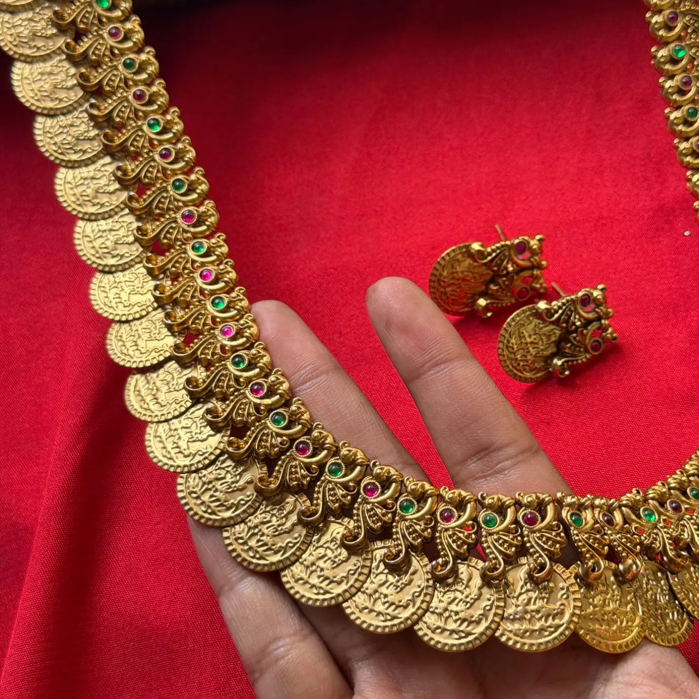 Gold Replica Antique Ahaana Krishna Inspired Grand Kasu Mala Long Haram Set – Peacock Motif Border, Ruby-Emerald Kemp Stones & Coin Earrings