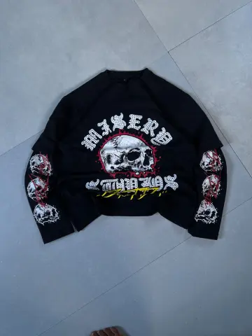 Misery skull dr sleeve