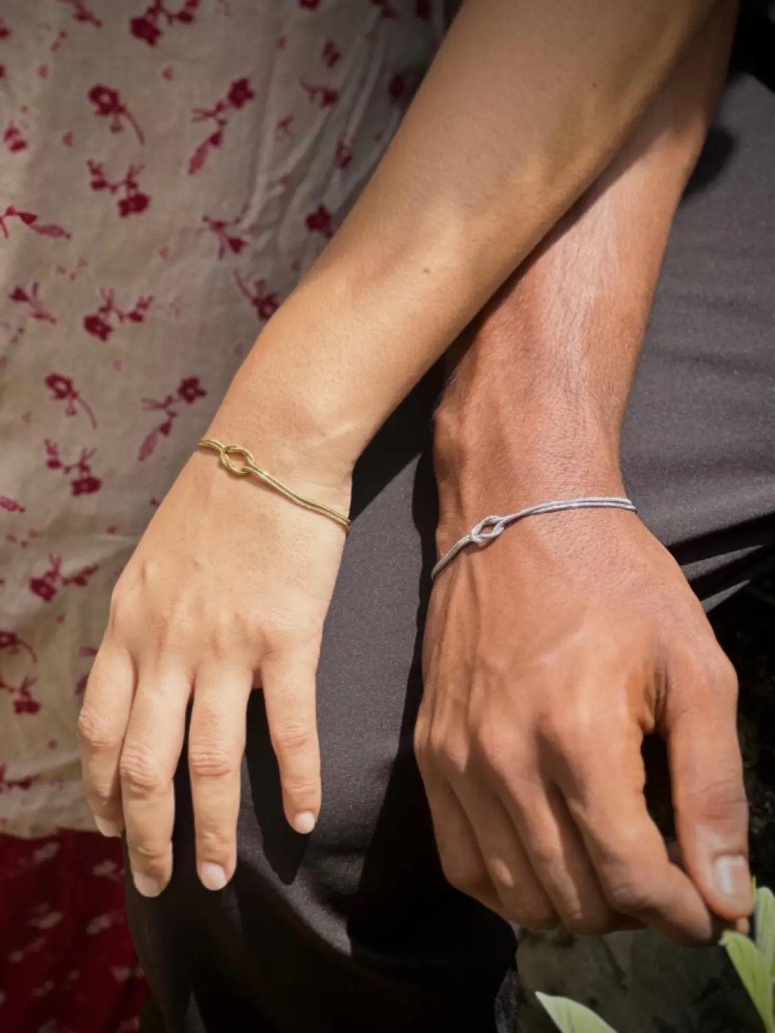 KNOT BRACELET