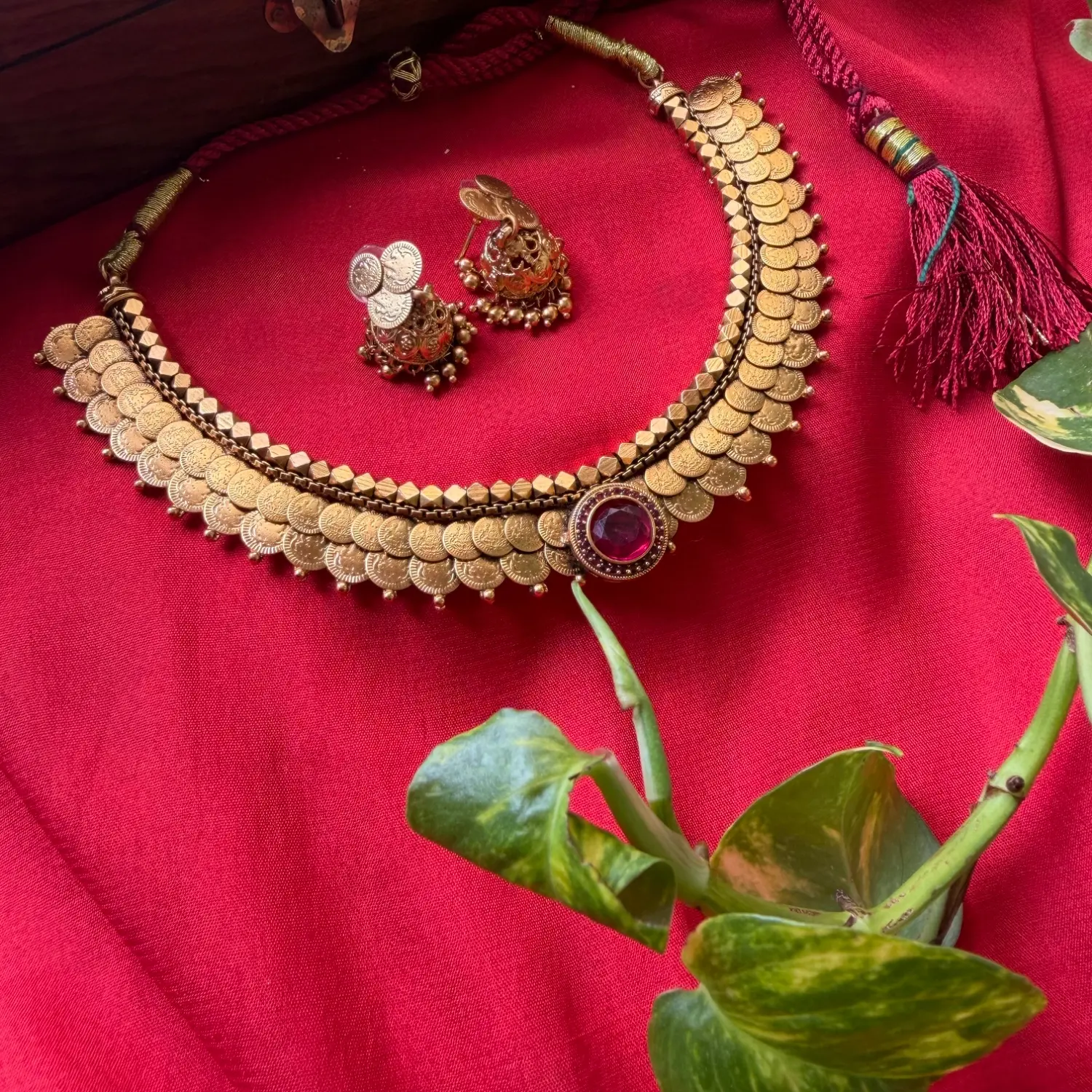Premium Ashtapati Coin Choker Set