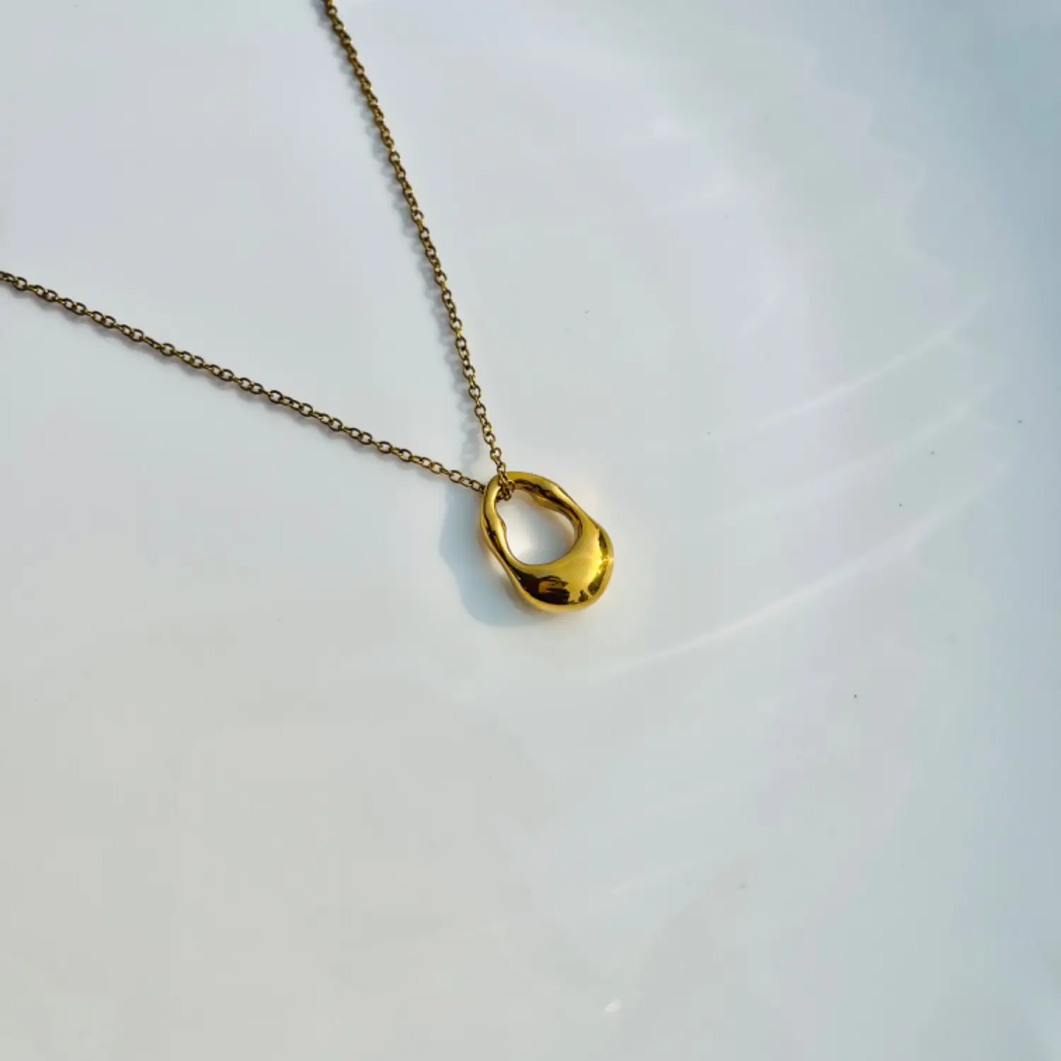 Modern organic abstract pendant necklace