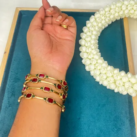 Akshara Heritage Gold Plated Set of 4 Ruby Kemp Sleek Bangles SJB013-24 SJB013-28