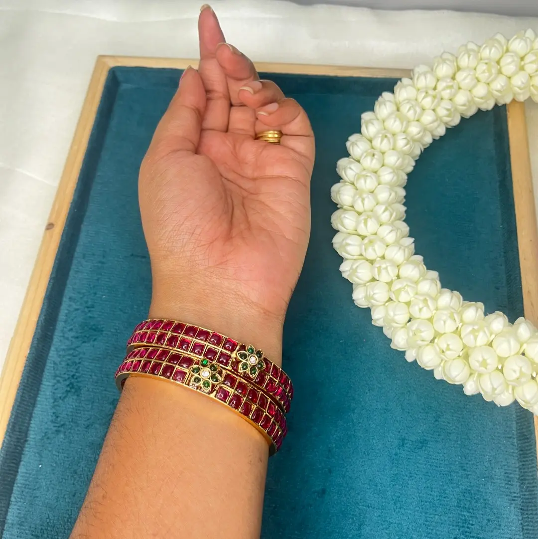 Manjari Heritage Antique Gold Pair of Ruby Kemp Bangles with Floral CZ Accents SJB019-28