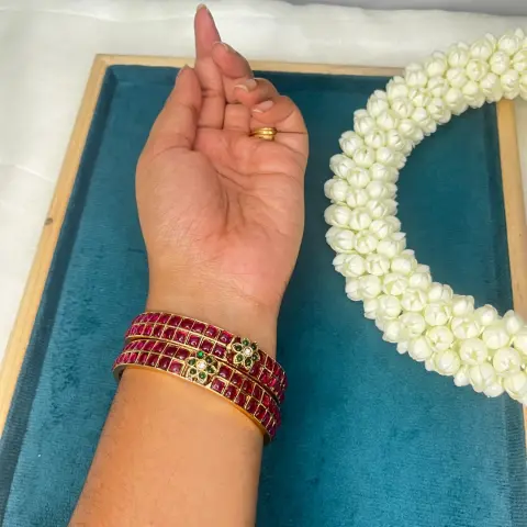 Manjari Heritage Antique Gold Pair of Ruby Kemp Bangles with Floral CZ Accents SJB019-28