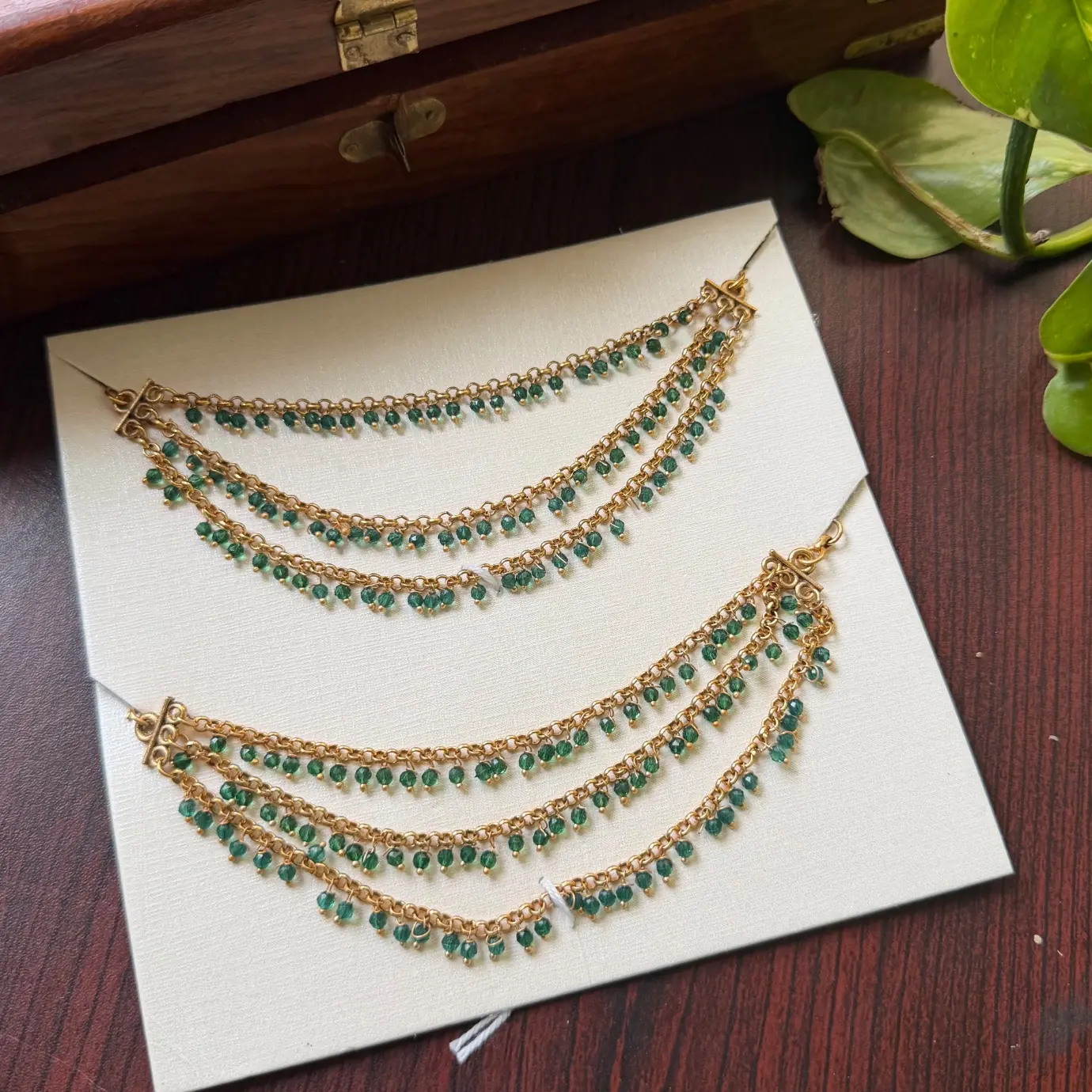 Three-Layered Crystal Bead Antique Gold Mattilu / Kan Chain Pair SJMD003