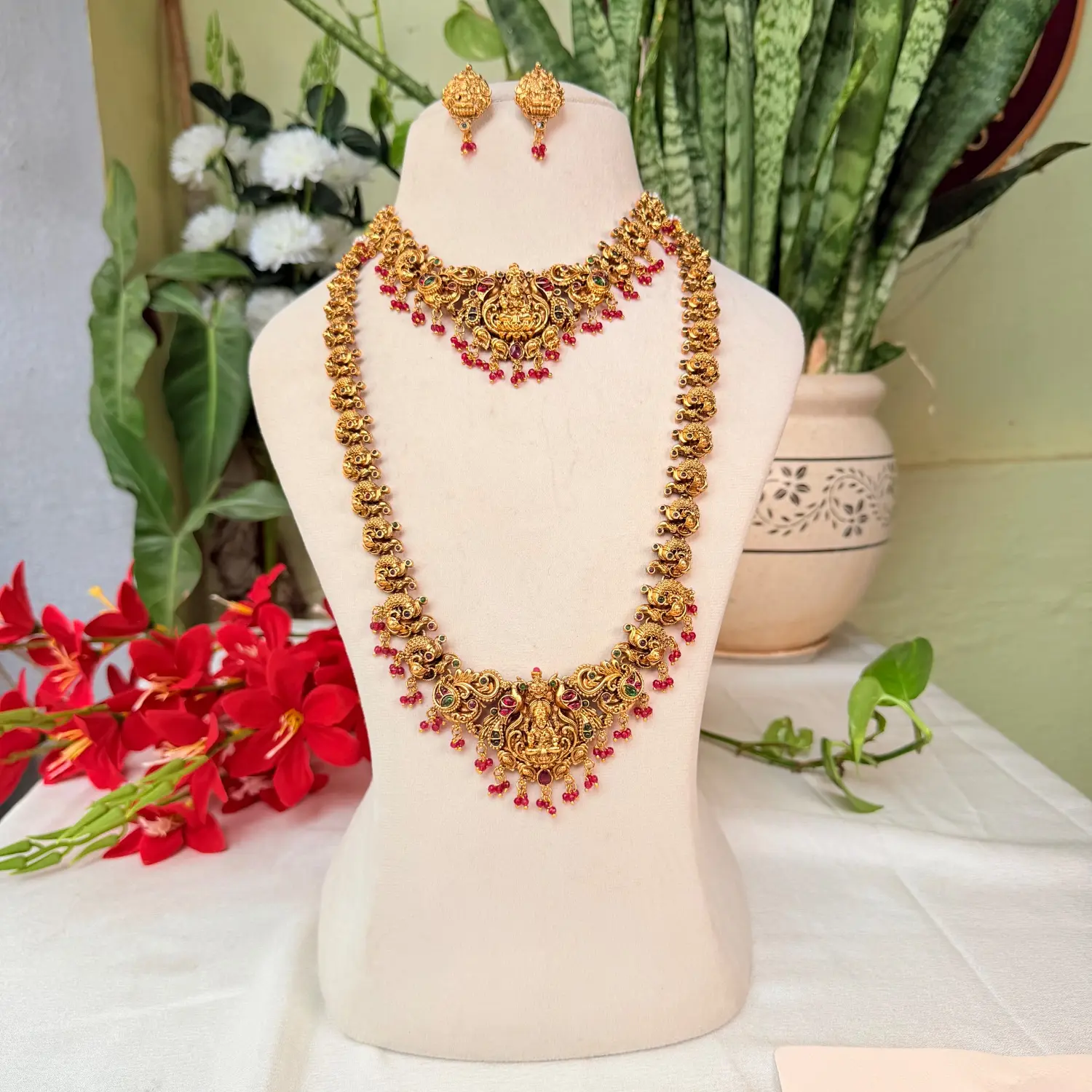 Gold replica Lakshmi Antique Temple Matching Necklace and Haram Set SJSB017