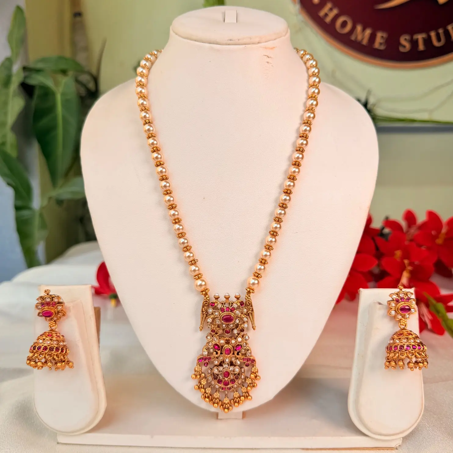 Pearl Mala with Kemp Stone Temple Pendant and Jhumkas SJMH038