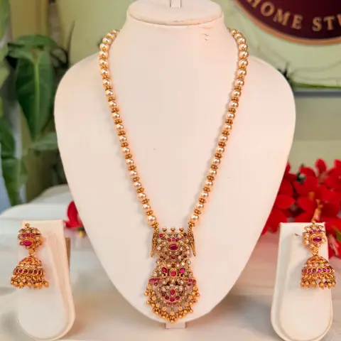Pearl Mala with Kemp Stone Temple Pendant and Jhumkas SJMH038