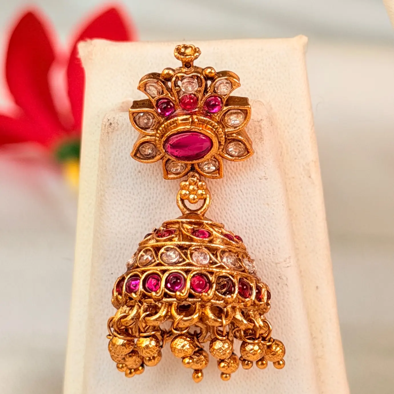 Pearl Mala with Kemp Stone Temple Pendant and Jhumkas SJMH038