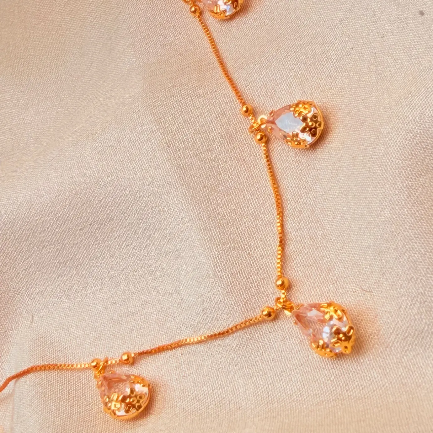 Minimalist Teardrop Crystal Charm Chain Necklace SJAD001