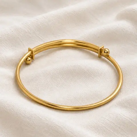 CLASSIC BANGLE