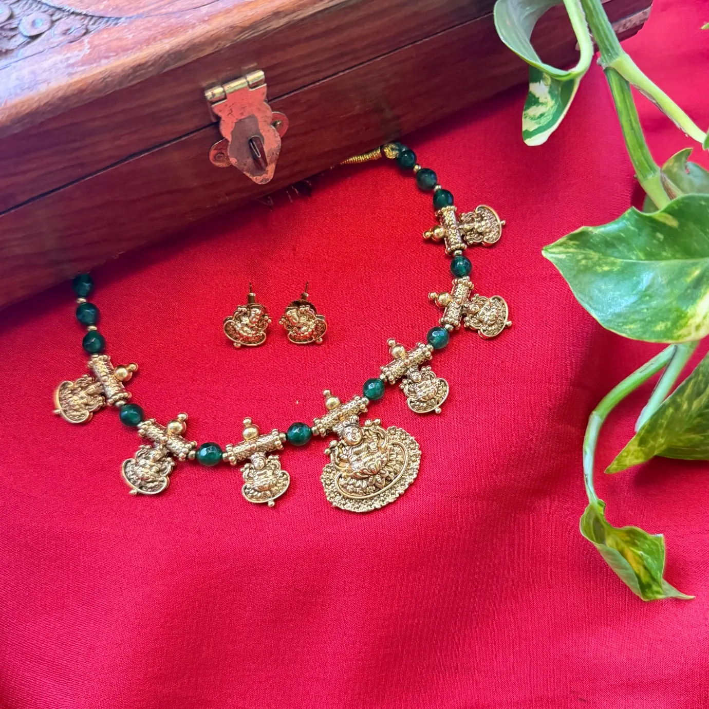Temple Lakshmi Pendant Neckpiece with Emerald Green / Ruby Red Agate Bead Chain, Barrel Tube Links, & Seated Lakshmi Stud Earrings